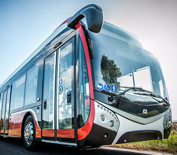 Primele autobuze electrice vor circula în Brașov în maxim 9 luni
