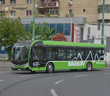 Din 4 mai, călătorii de pe patru trasee RAT vor aștepta mai puțin în stații. Crește frecvența mijloacelor de transport în comun pe liniile 7, 8, 25 și 36