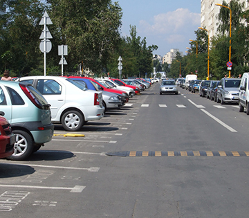 Din 16 mai reîncep procedurile de reatribuire a locurilor de parcare rezidențiale. Primăria pune la dispoziția brașovenilor 6.000 de locuri în parcările de reședință