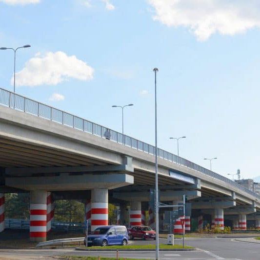 Traffic management by creating an overpass