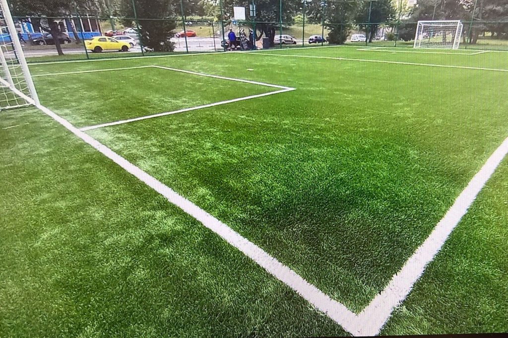 teren fotbal iarba artificiala