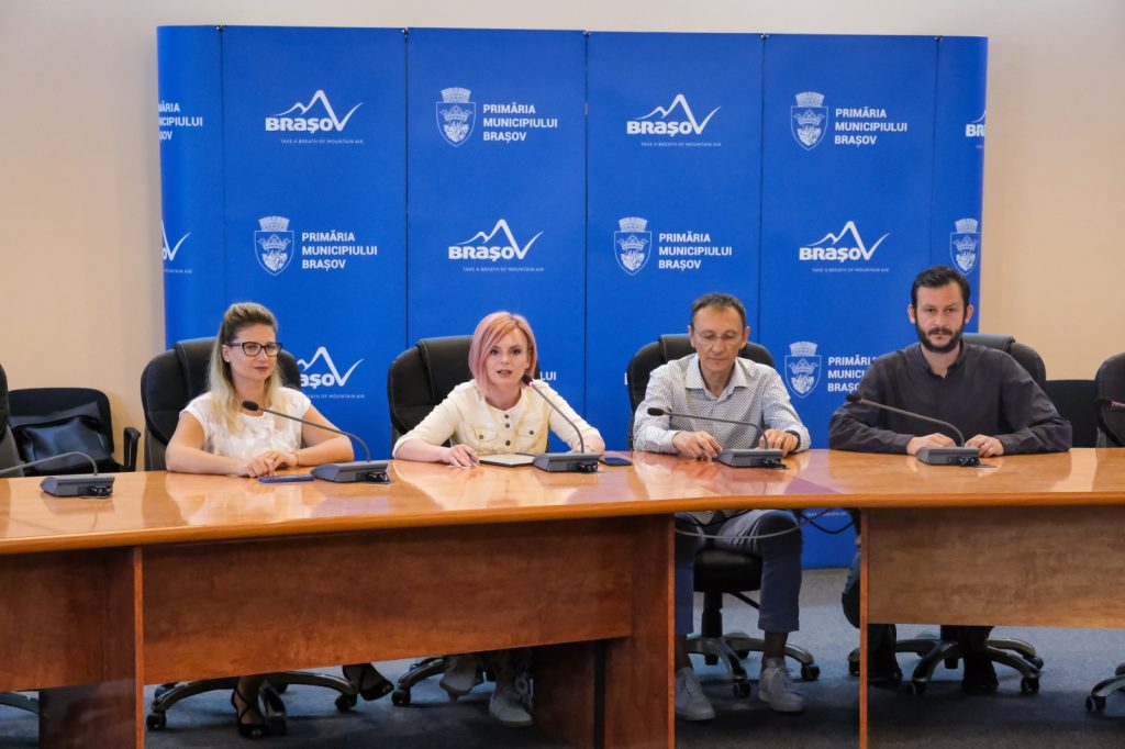conferinta de presa hub-in