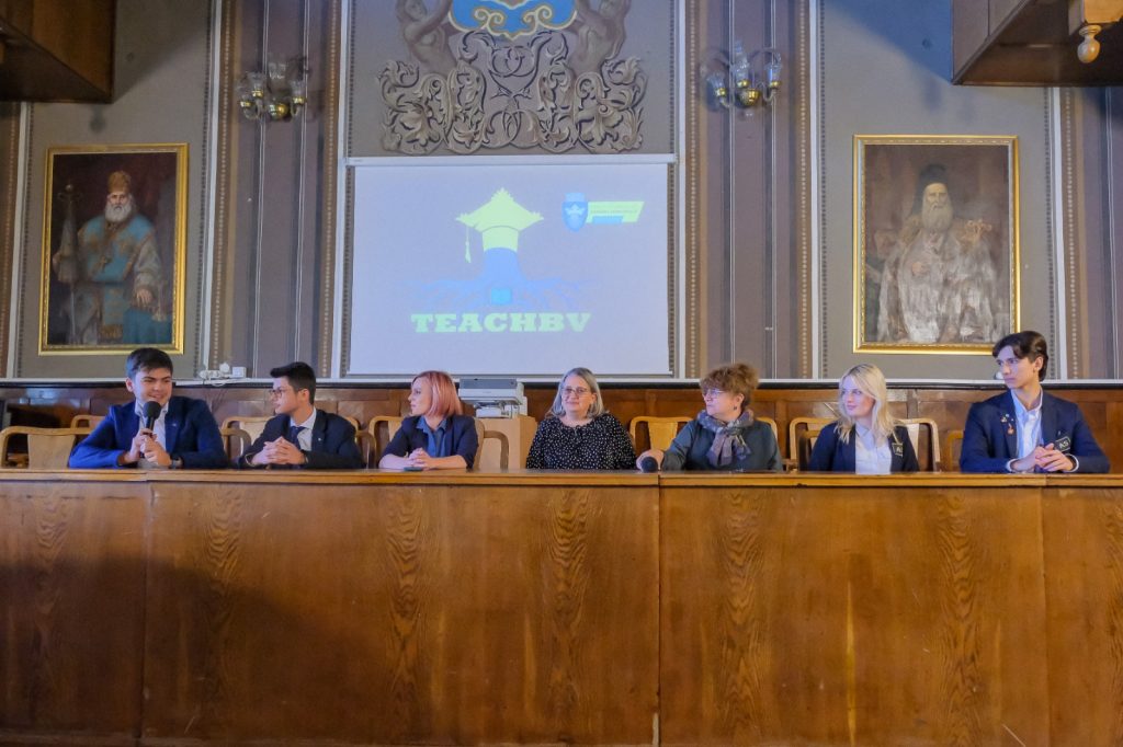 Foto grup participanți conferință