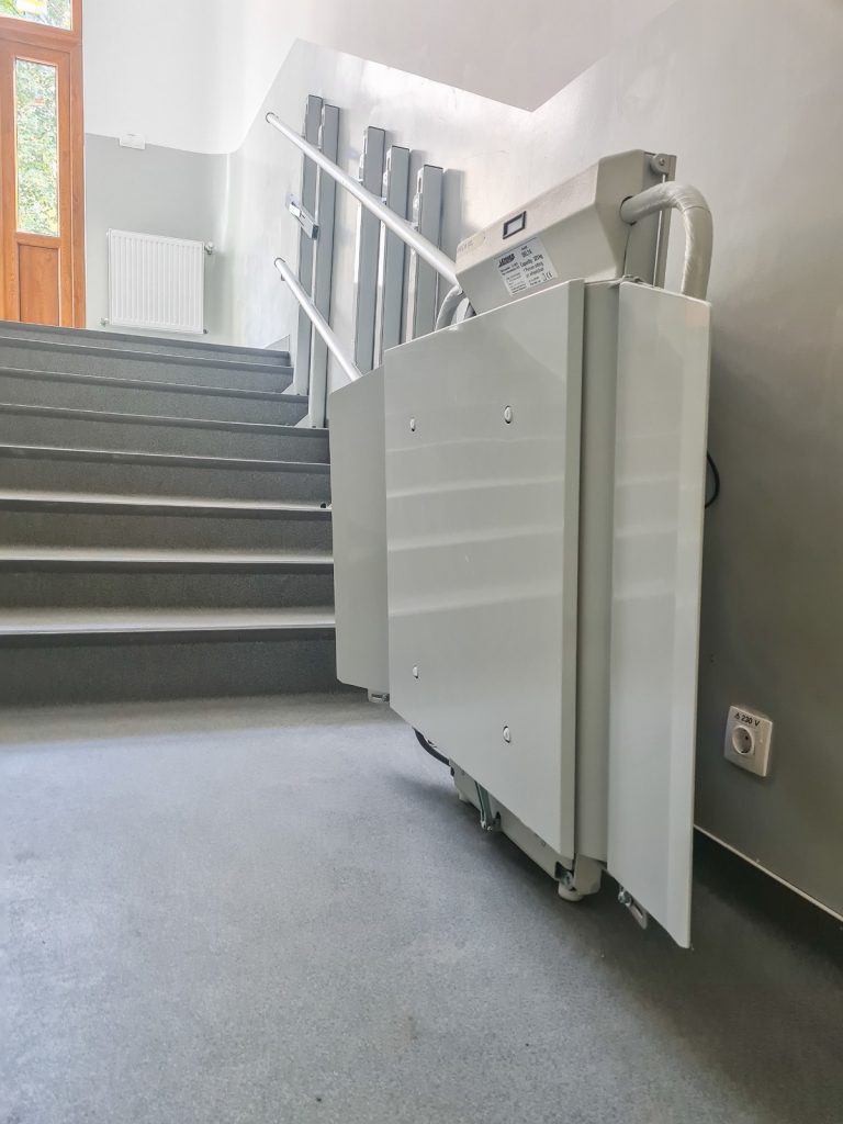 Colegiul Tehnic Transilvania dupa reabilitare si dotare