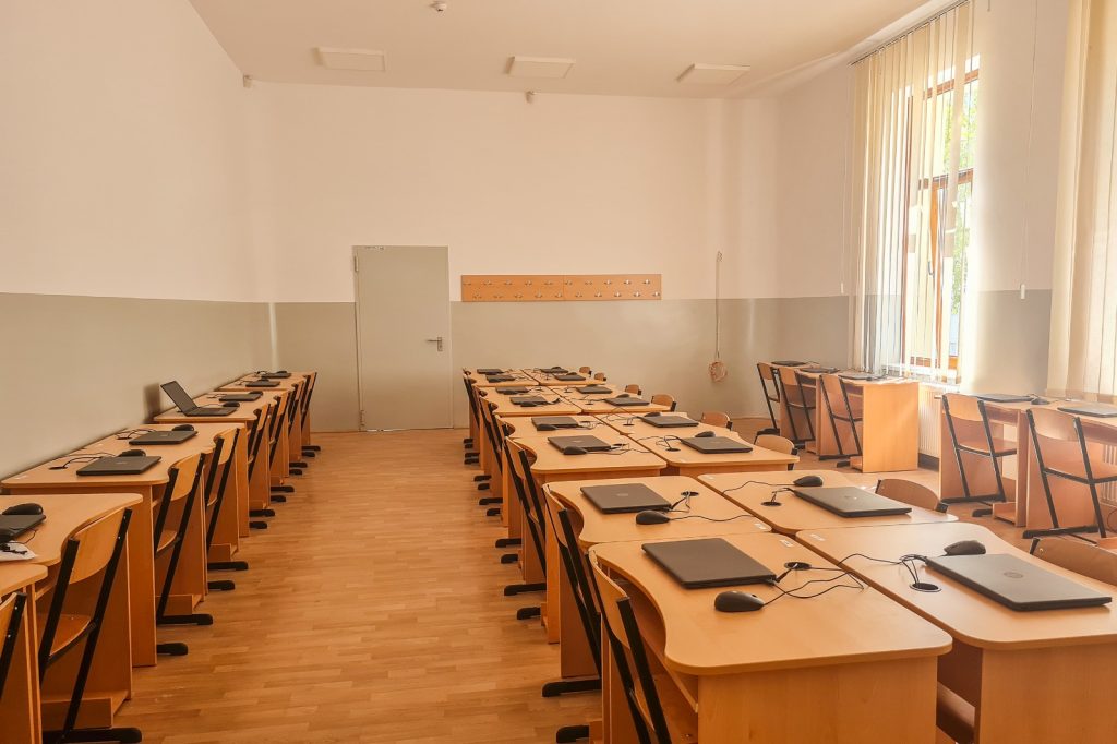 Colegiul Tehnic Transilvania dupa reabilitare si dotare