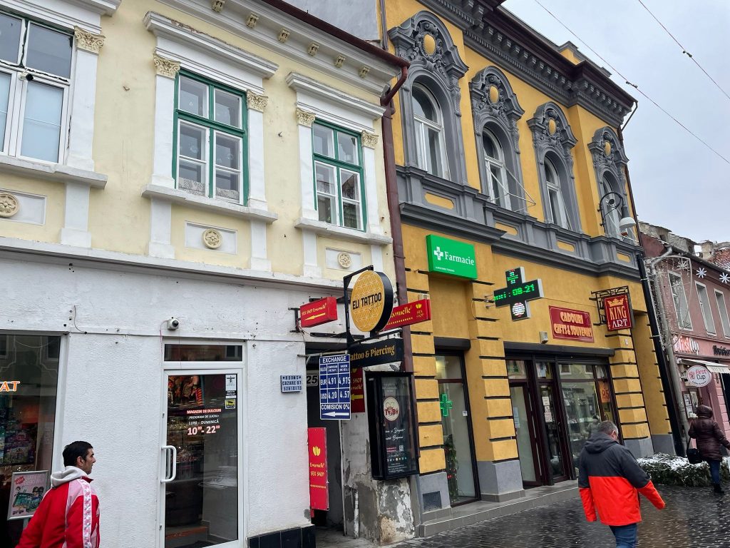 firme pe strada Republicii