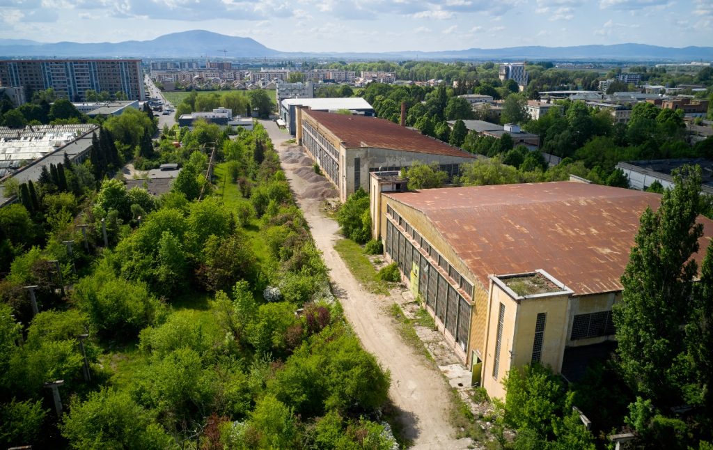 Fosta platformă industrială Rulmentul