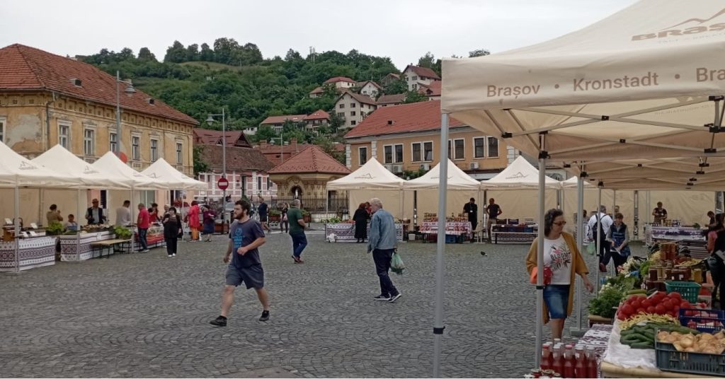 Târg volant în Șchei