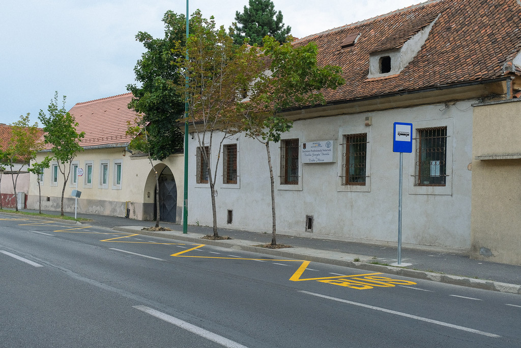 Statie-Școala-12