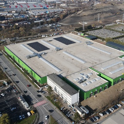 Lucrările la cel mai mare garaj pentru autobuze electrice din România se apropie de final