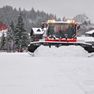 Municipalitatea investește în calitatea pârtiilor din Poiana Brașov