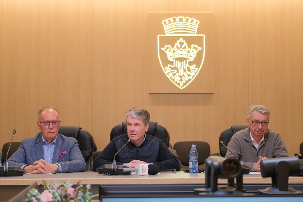 Doicescu, Scripcaru, Șopterean
