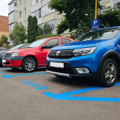 Dezbaterea_regulamentului_pentru_parcarile_de_resedinta_a_continuat_astazi_cu_intalnirea_publica